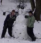 Dar created this 2002 snowperson